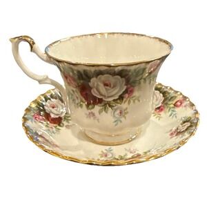 Royal Albert Celebration Bone China Tea Cup Saucer Roses Pink England 1969 VTG